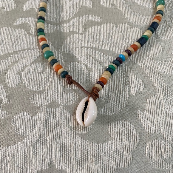 Shell Choker - Picture 6 of 8